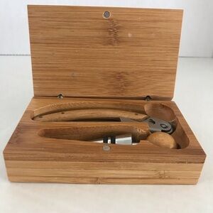 Keepsake 2-piece Bamboo Accessory Set Corkscrew and Stopper